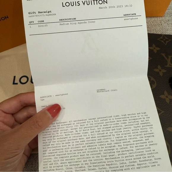 Louis Vuitton MM Agenda w/Receipt - Picture 9 of 10